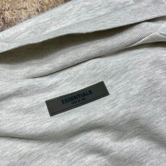 Essentials Fear Of God Men's Long-Sleeve Polo Polo Sweatshirt Gray M - Picture 7 of 13